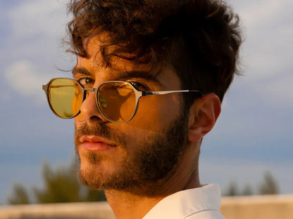 Oval Titanium Magnetic Clip-on Eyeglasses Sunglasses (5-in-1) Gunmatel